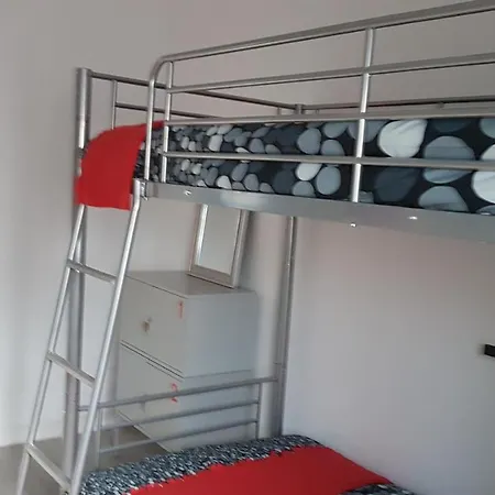 Terminal 3 Hostel Lizbona