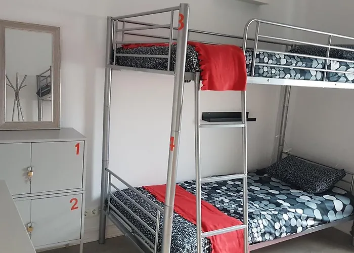 Хостел Terminal 3 Лиссабон